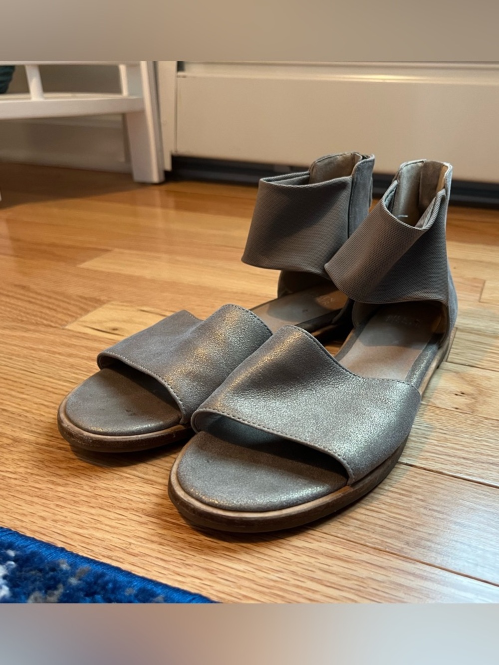 Eileen Fisher Metallic Gray Open-Toe Ankle Cuff Sandals